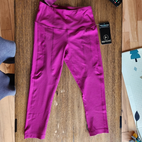 Magenta NWT Athletic Workout Gear 90 Degrees by Reflex - Picture 10 of 10